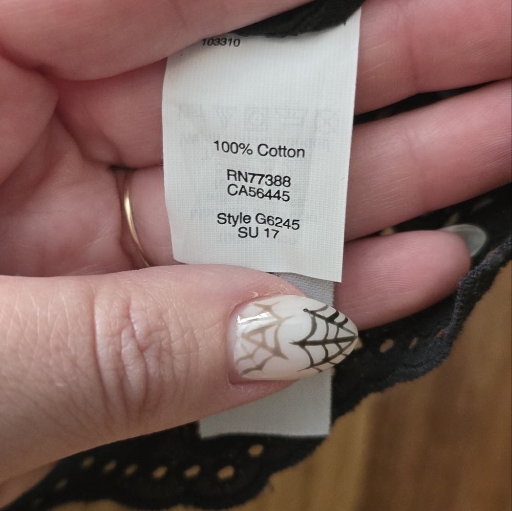 Madewell Black Eyelet Off-Shoulder Top - Picture 4 of 4
